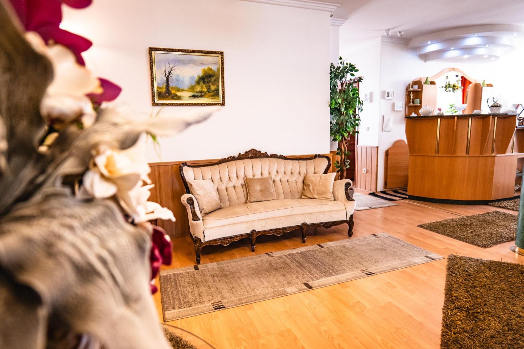 Hotel Bolero Győr Extérieur photo