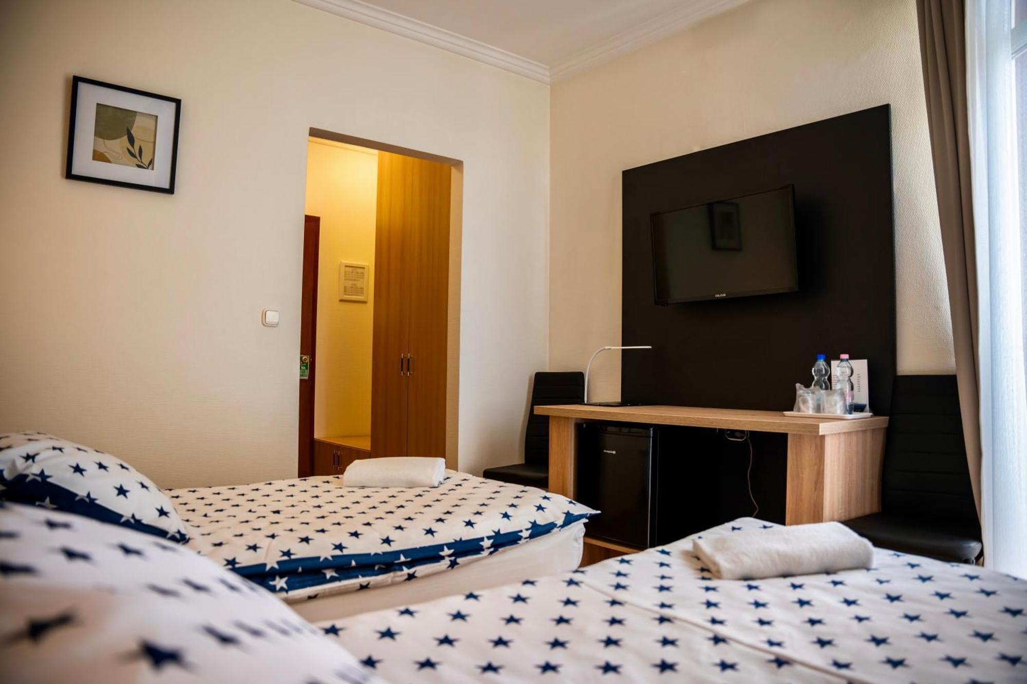Hotel Bolero Győr Extérieur photo